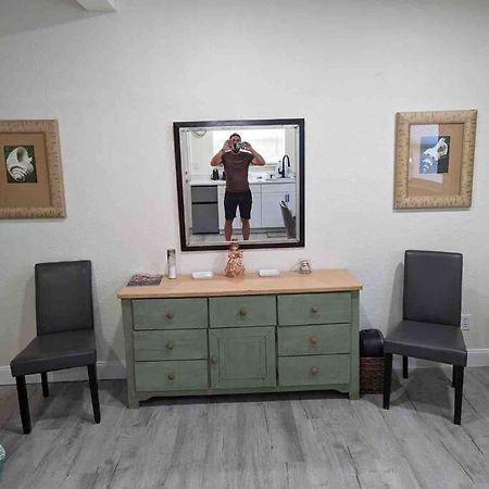 Renovate Large Studio 21-Directly Across Beach St. Pete Beach Ngoại thất bức ảnh